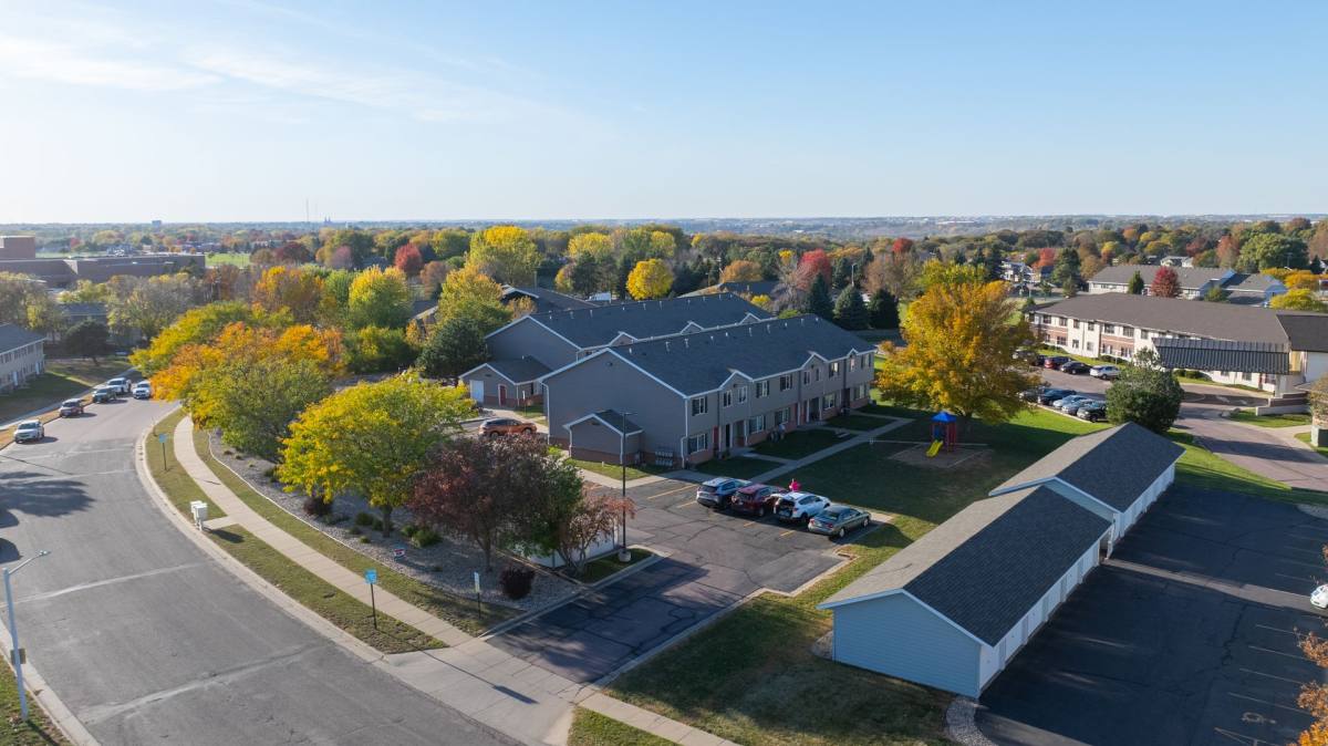Townhouse for rent at 4610 E 3rd St, Sioux Falls, SD 57110
