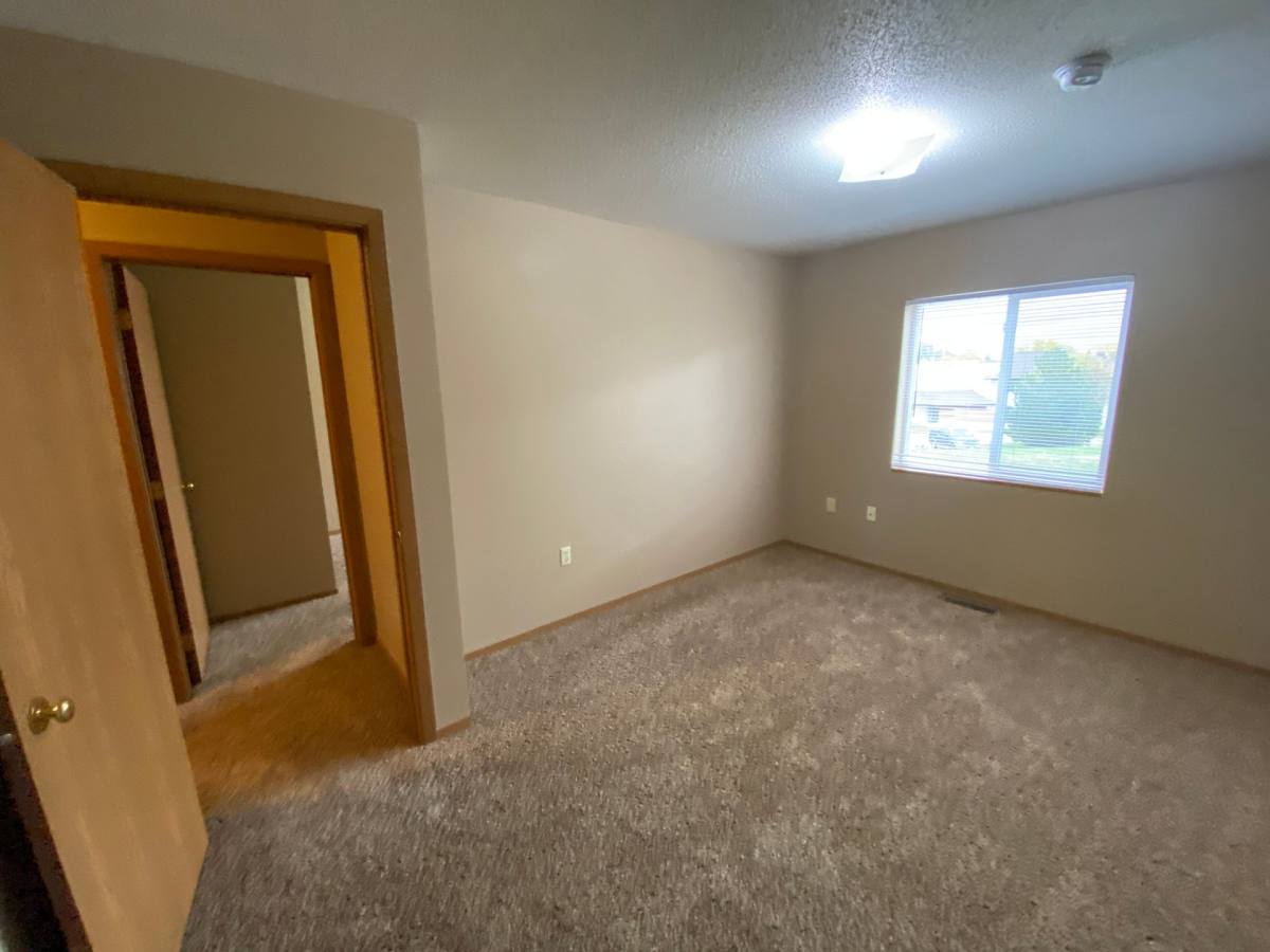 Townhouse for rent at 4610 E 3rd St, Sioux Falls, SD 57110