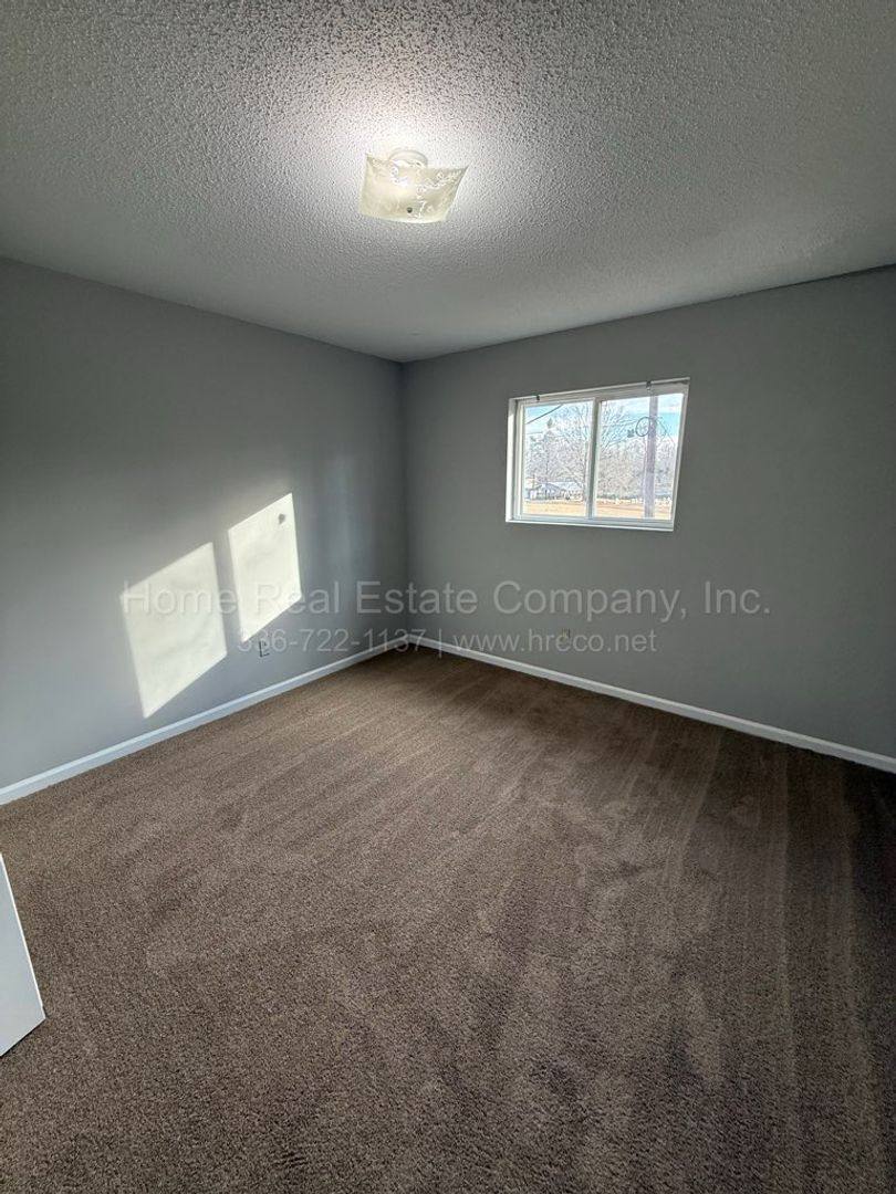 Apartment for rent at 1004 Salisbury St, Kernersville, NC 27284