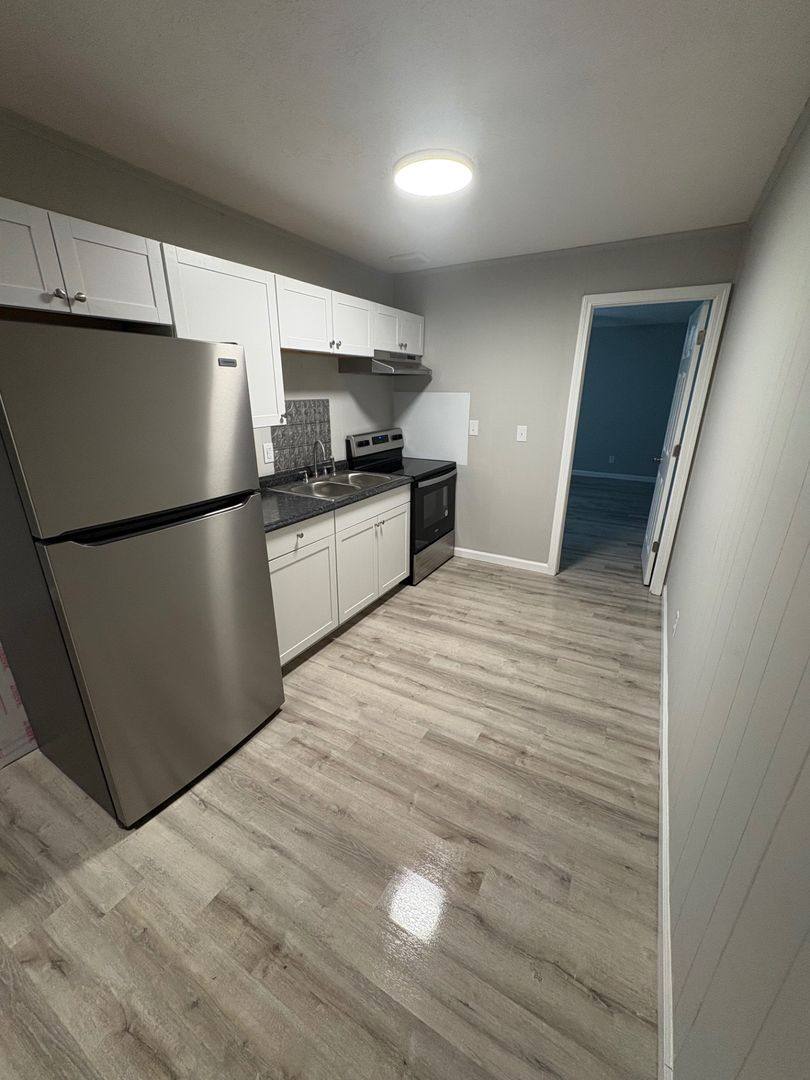 Apartment for rent at 109 Meadowlark Lane, Bluff City, TN 37618