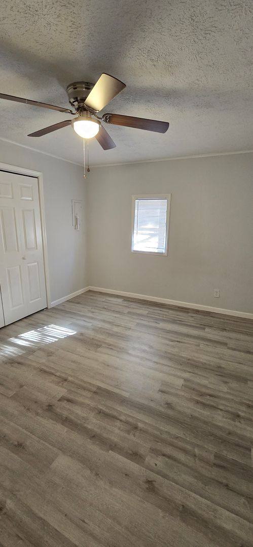 Apartment for rent at 109 Meadowlark Lane, Bluff City, TN 37618