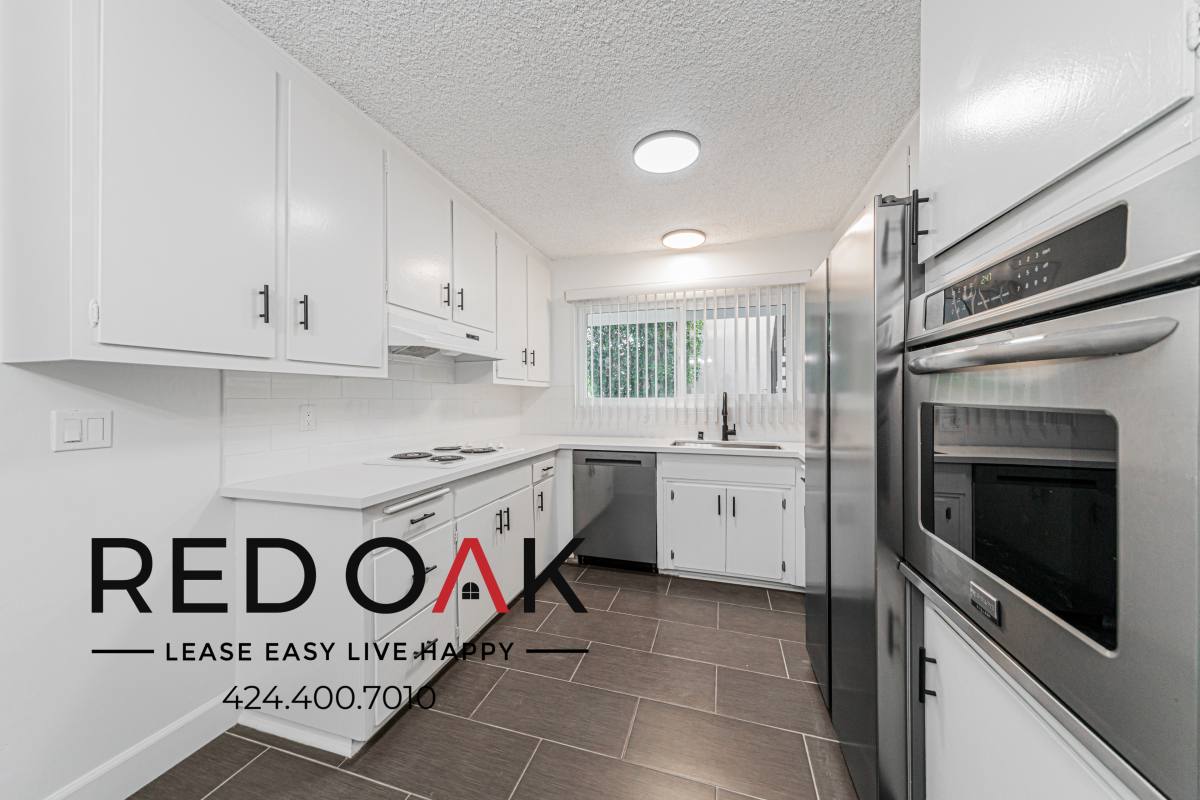 Condo for rent at 18545 Clark St #111, Tarzana, CA 91356