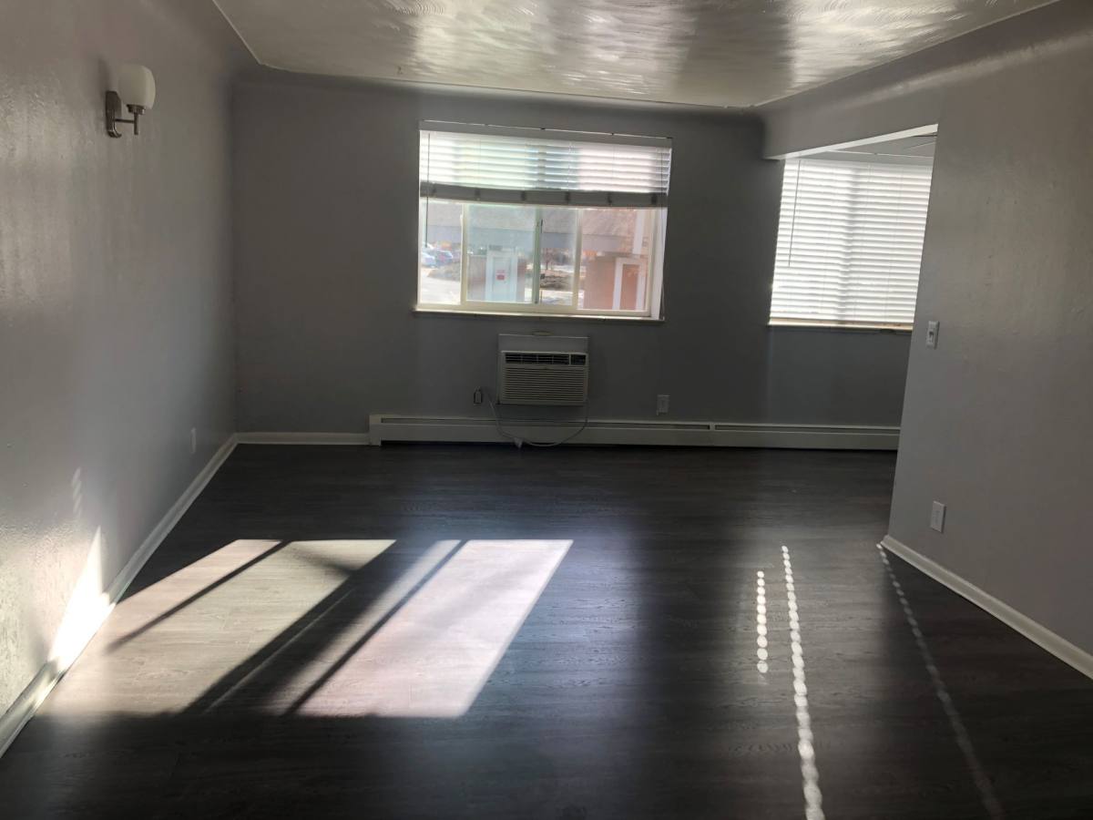 Apartment for rent at 154 W Powers Circle, Littleton, CO 80120