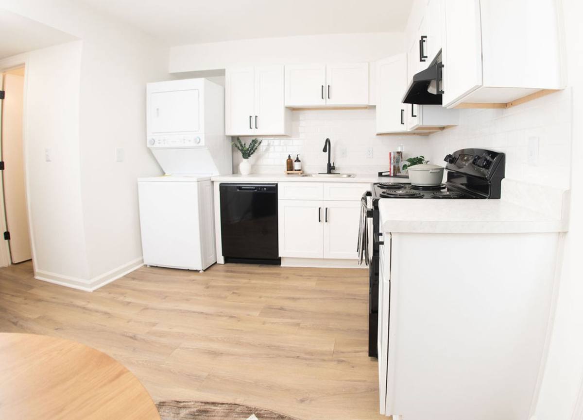 Apartment for rent at 1715 Grech St, Charleston, SC 29407