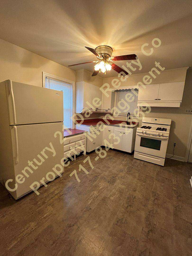 House for rent at 1627 Filbert St, York, PA 17404