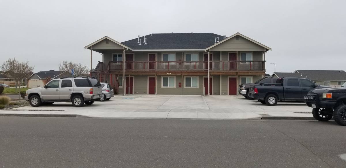 Apartment for rent at 1989 Sagewood Way, McKinleyville, CA 95519