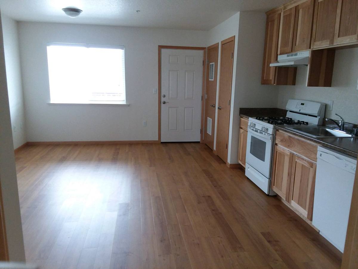 Apartment for rent at 1989 Sagewood Way, McKinleyville, CA 95519