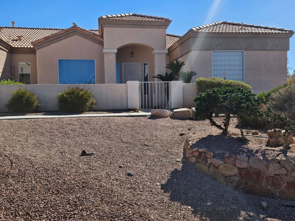 House for rent at 2634 Discovery Rd, Bullhead City, AZ 86442