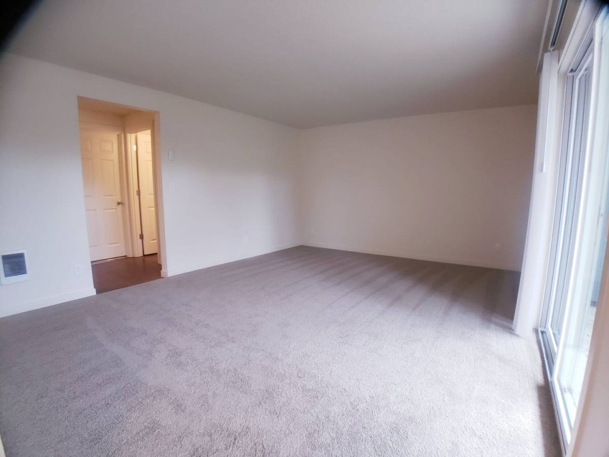 Apartment for rent at 4001 Satter Dr NE, Salem, OR 97305