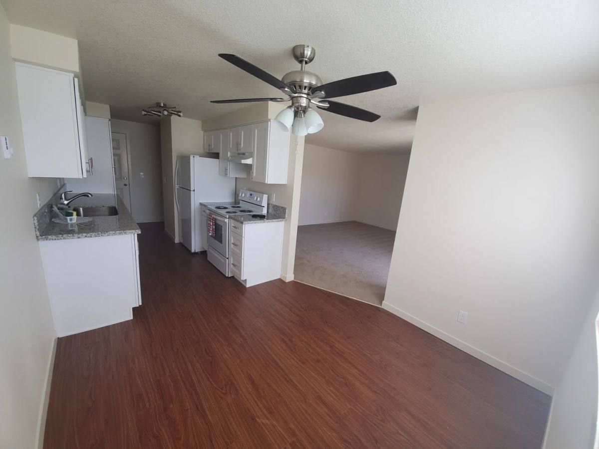 Apartment for rent at 4001 Satter Dr NE, Salem, OR 97305