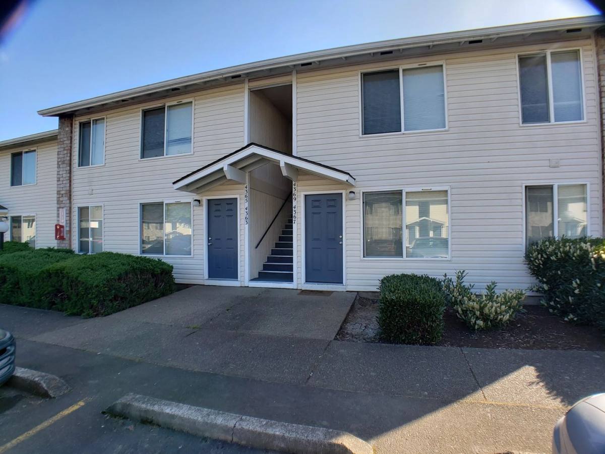 Apartment for rent at 4001 Satter Dr NE, Salem, OR 97305