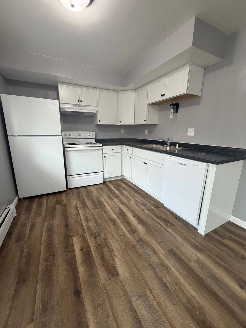 Apartment for rent at 430 W Calumet St, Appleton, WI 54915