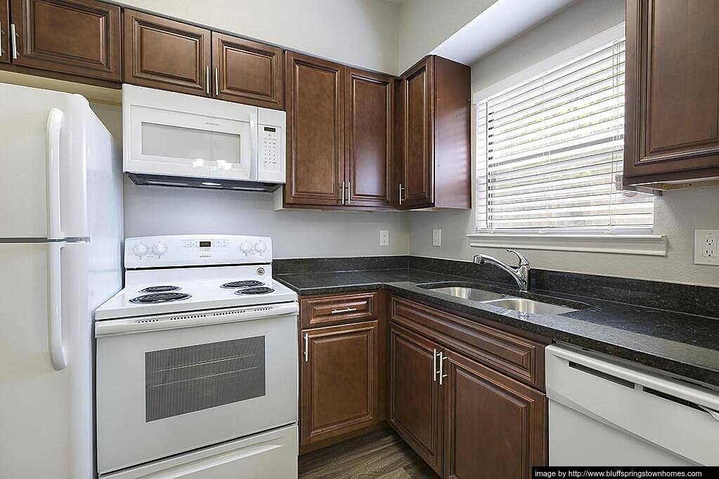 Apartment for rent at 7100 Bluff Springs, Austin, TX 78744