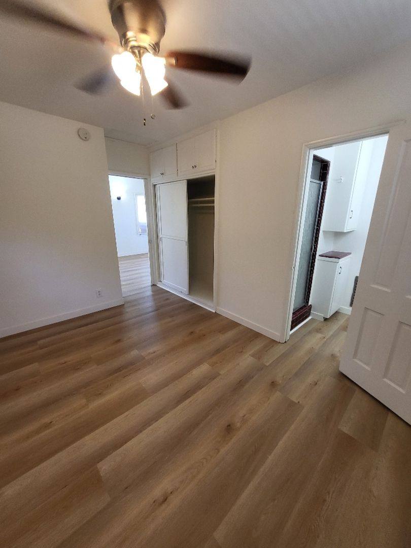 Apartment for rent at 120 S Craig Ave, Pasadena, CA 91107
