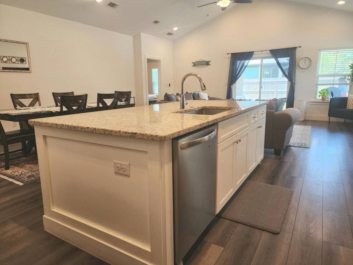 House for rent at 1829 N 8th Ave, Pensacola, FL 32503
