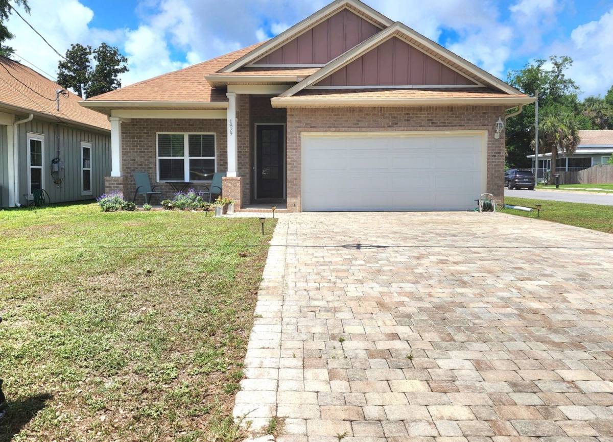 House for rent at 1829 N 8th Ave, Pensacola, FL 32503