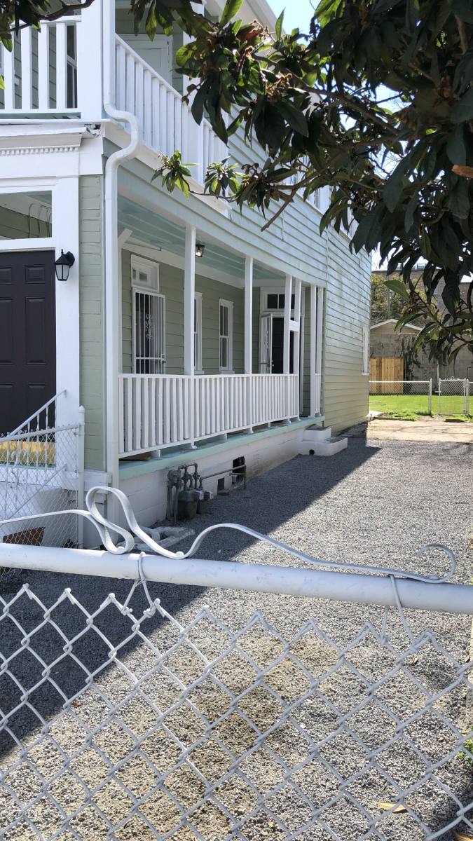Townhouse for rent at 9 Allway St, Charleston, SC 29403
