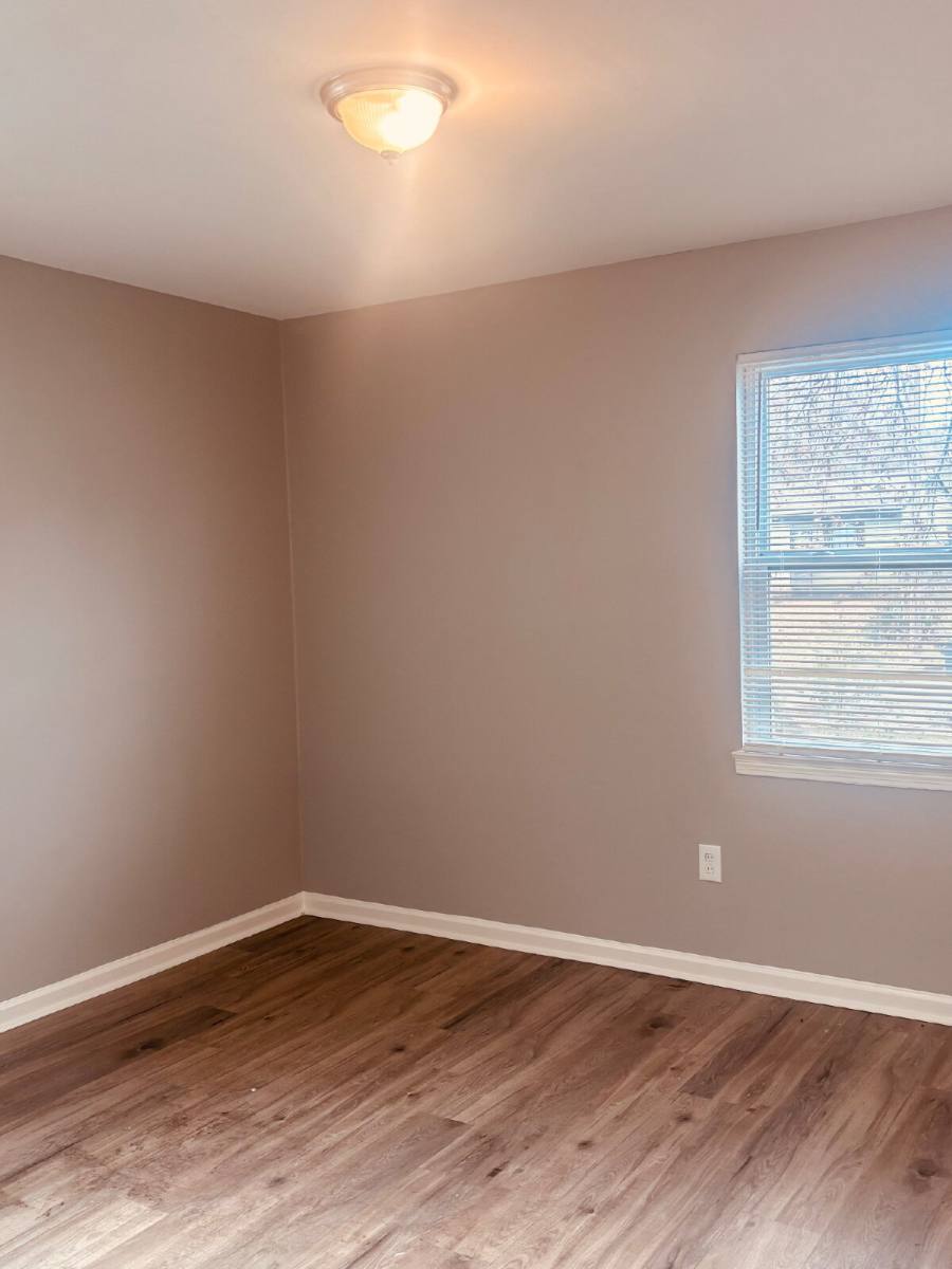 House for rent at 345 Washburn Dr, Memphis, TN 38109