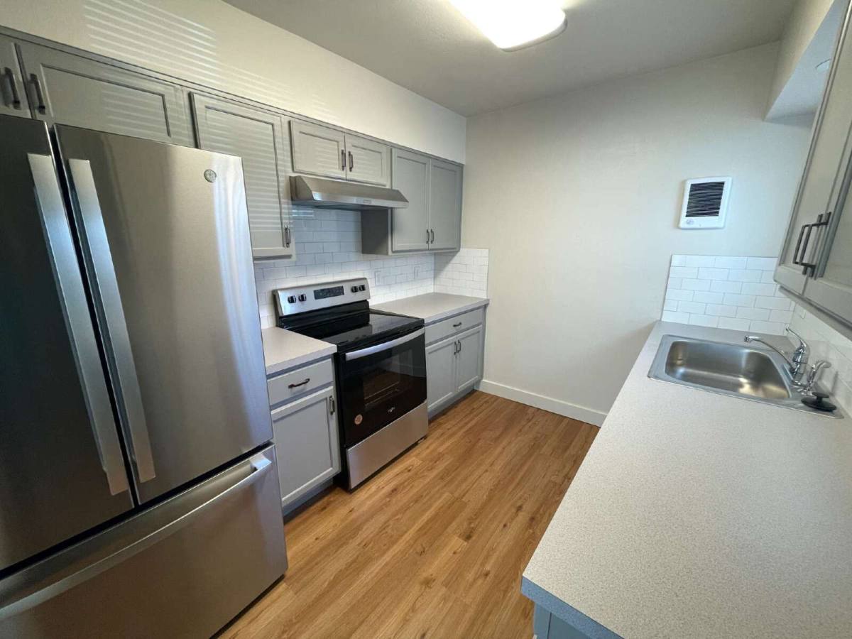 Apartment for rent at 1648 Pearl St, Eugene, OR 97405