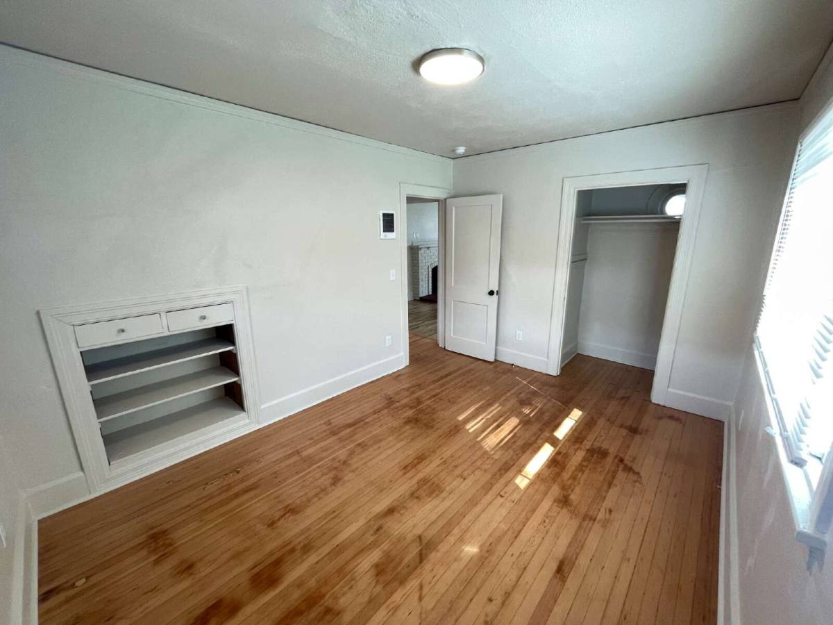 Apartment for rent at 1648 Pearl St, Eugene, OR 97405