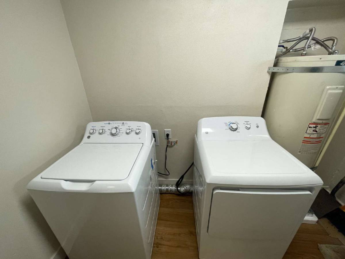 Apartment for rent at 1648 Pearl St, Eugene, OR 97405