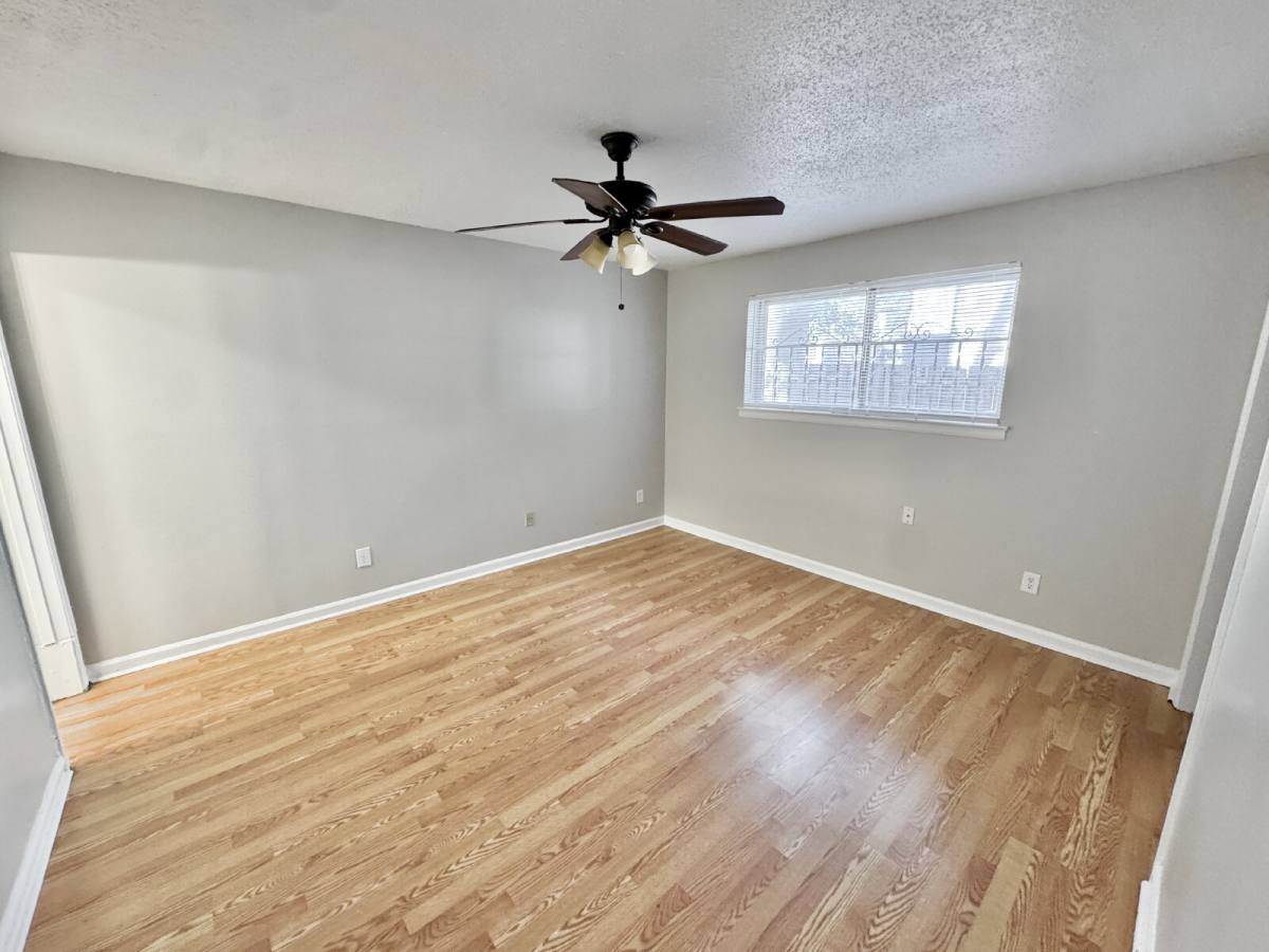 Apartment for rent at 129 Stonewall Ave #9, Memphis, TN 38104