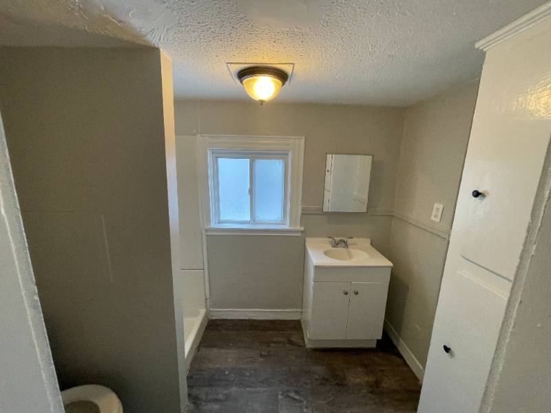 Apartment for rent at 1322-1324-1326 Brownell #1322, Lorain, OH 44052