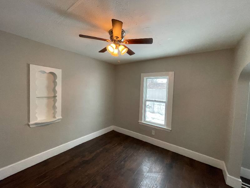 Apartment for rent at 1322-1324-1326 Brownell #1322, Lorain, OH 44052