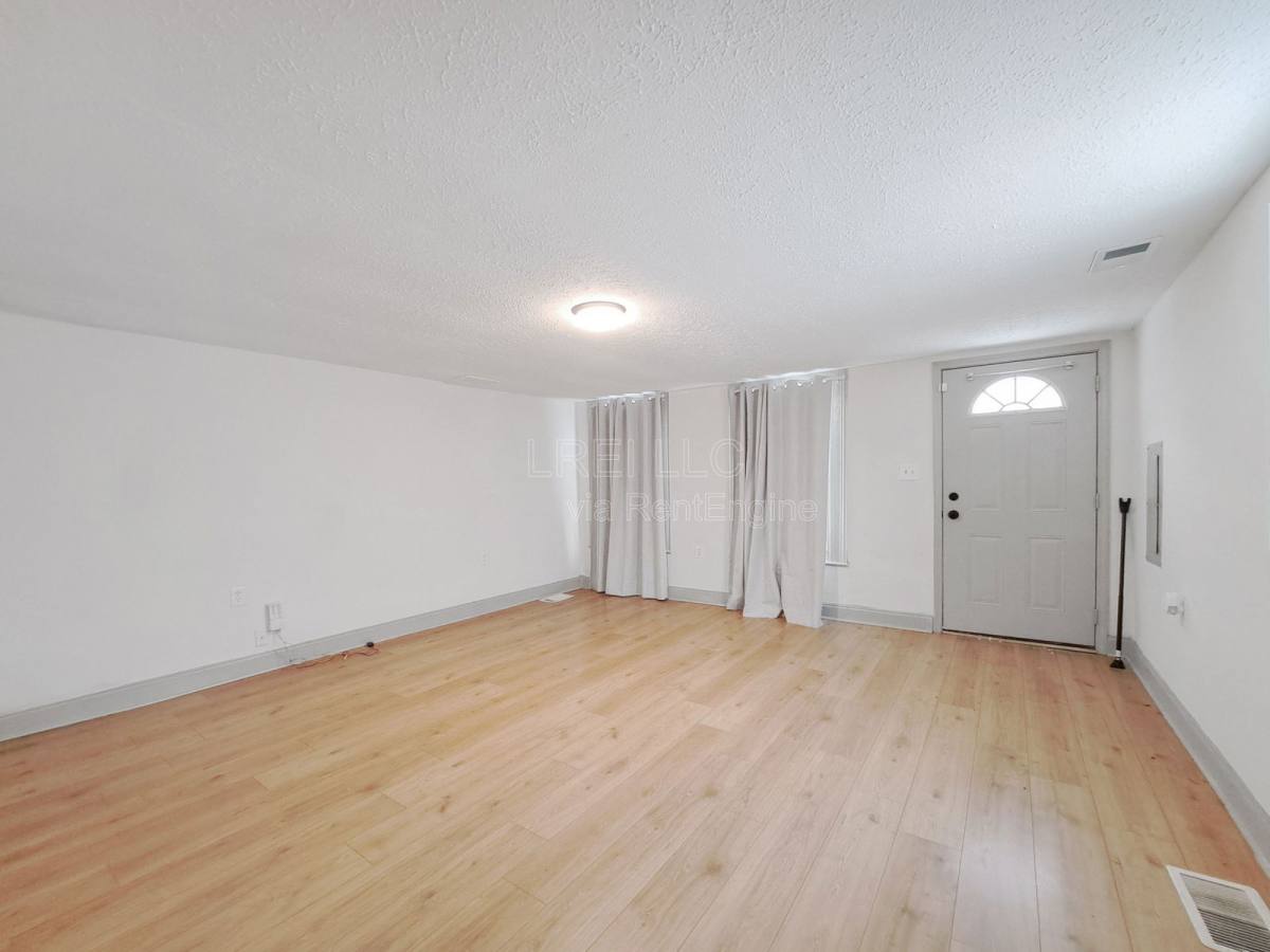 House for rent at 2508 W Main St, Louisville, KY 40212