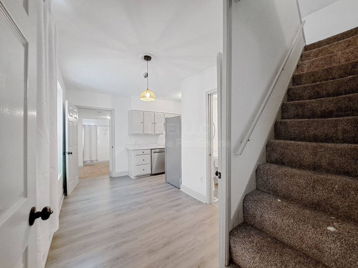 House for rent at 2508 W Main St, Louisville, KY 40212