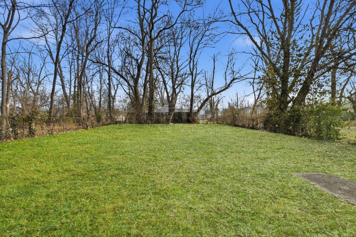 House for rent at 1333 S 22nd St, Louisville, KY 40210