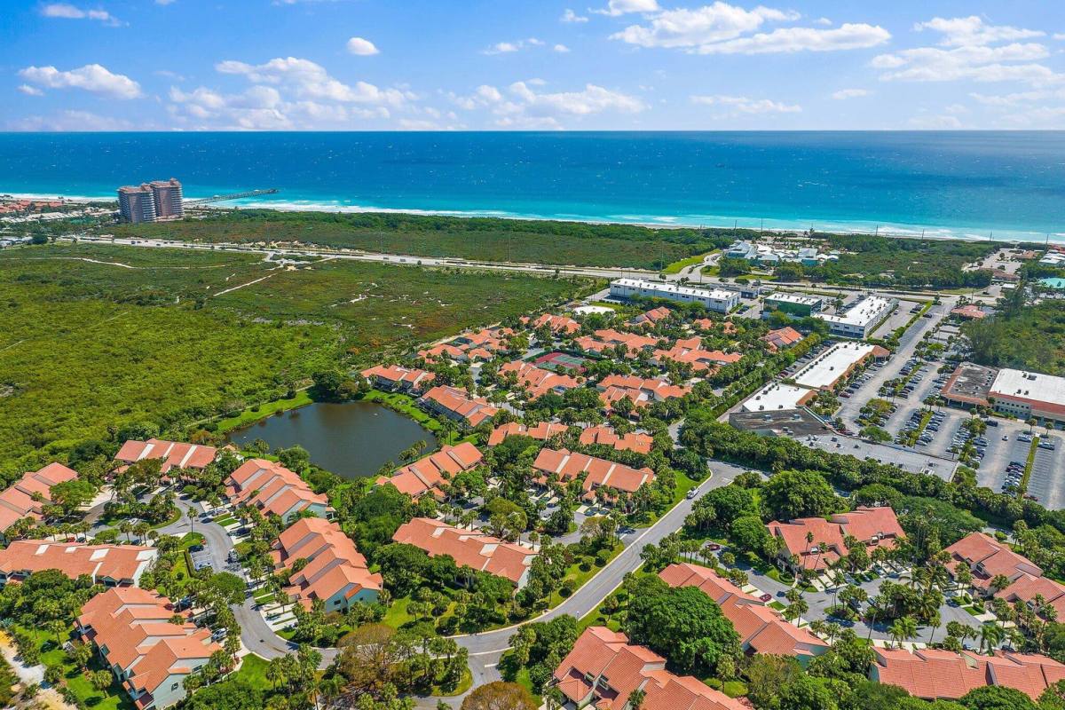 Condo for rent at 101 Sea Oats Dr #F, North Palm Beach, FL 33408