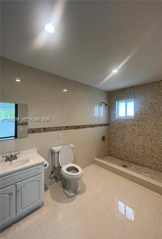 Apartment for rent at 9210 SW 73 Rd, Miami, FL 33156