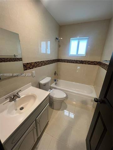 Apartment for rent at 9210 SW 73 Rd, Miami, FL 33156