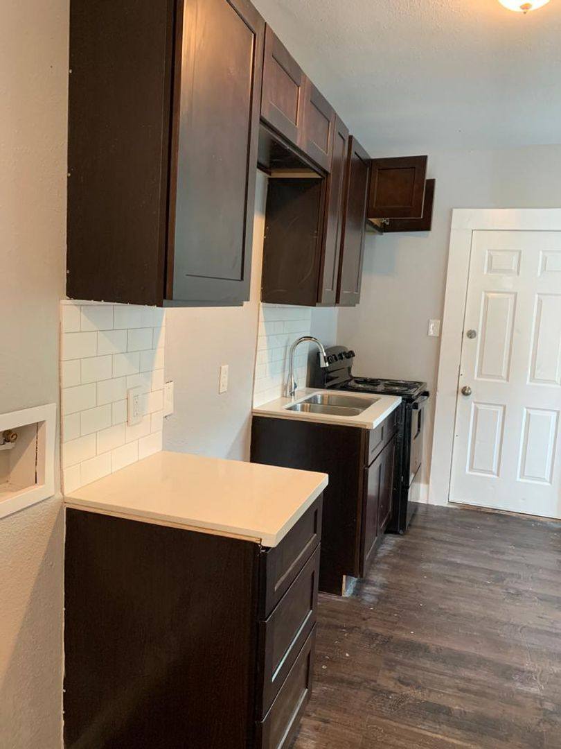 Apartment for rent at 211 E Sterling Ave, Baytown, TX 77520