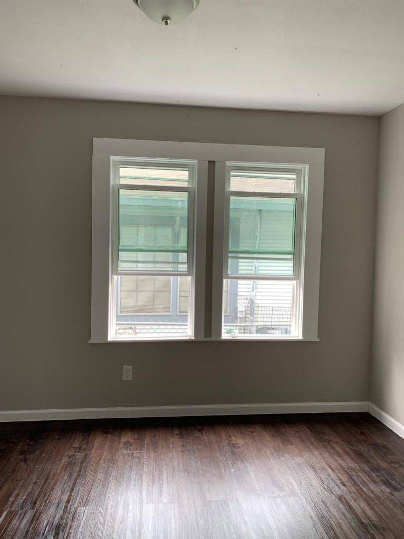 Apartment for rent at 211 E Sterling Ave, Baytown, TX 77520
