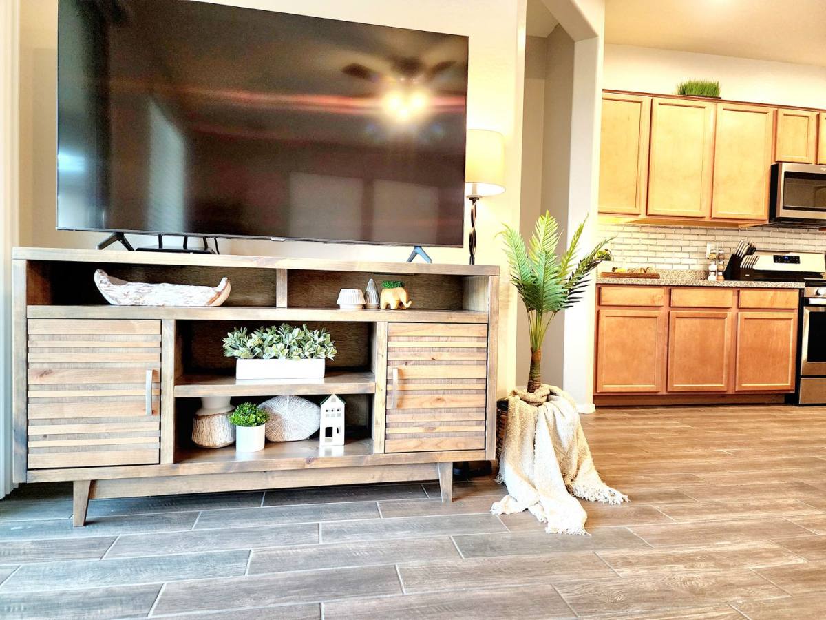 House for rent at 5256 W Leodra Lane, Laveen, AZ 85339