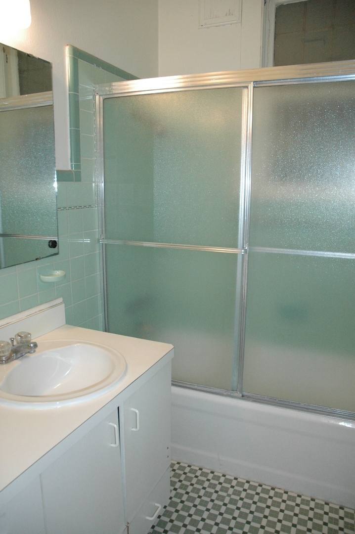 House for rent at 105 NW 24th St, Gainesville, FL 32607