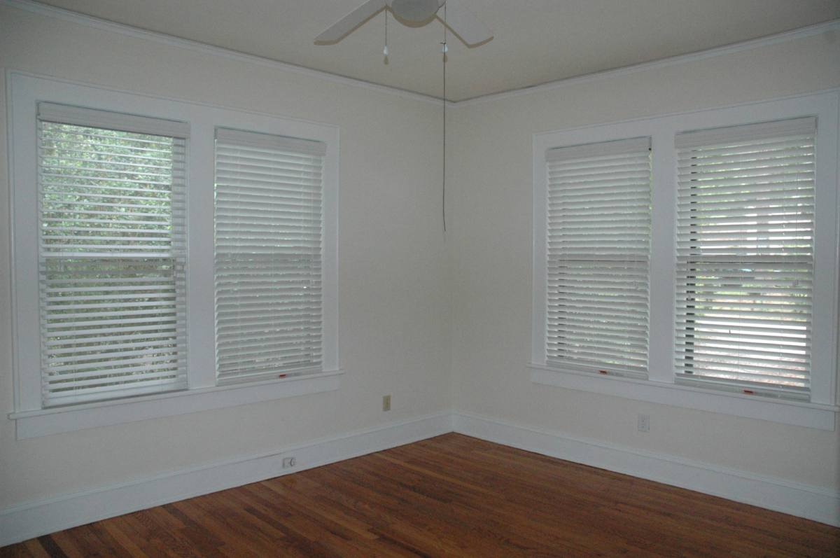 House for rent at 105 NW 24th St, Gainesville, FL 32607