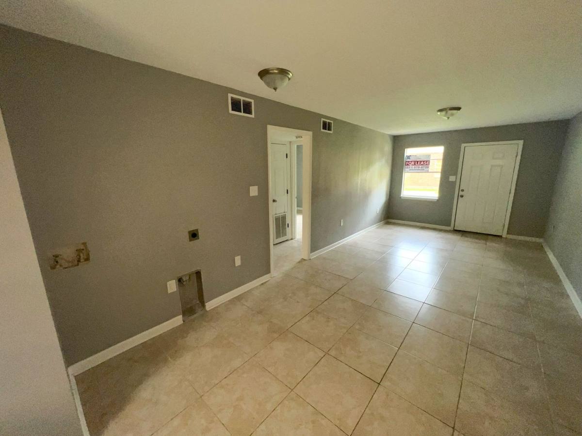 Apartment for rent at 5159 Baker Blvd, Baker, LA 70714