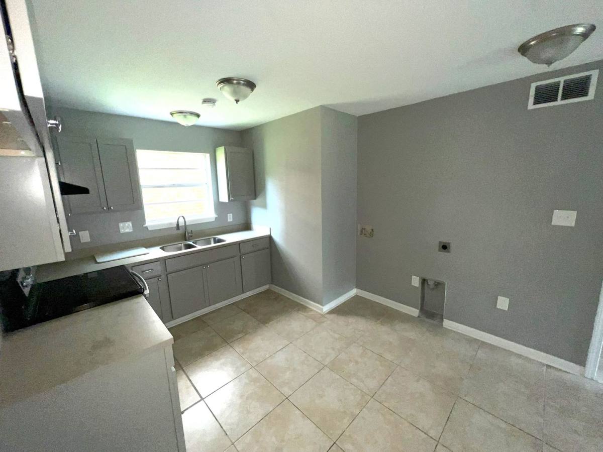Apartment for rent at 5159 Baker Blvd, Baker, LA 70714