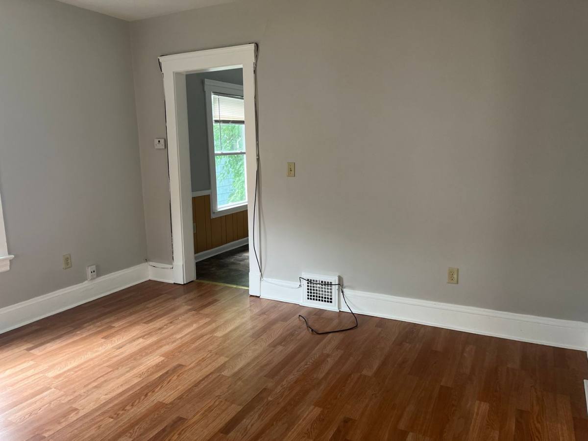 Apartment for rent at 6908 Polonia Ave, Cleveland, OH 44105