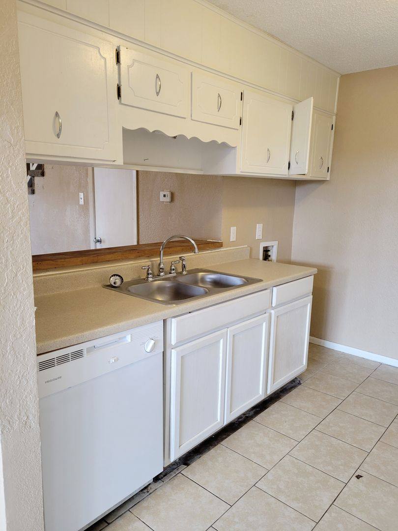 Apartment for rent at 3007 Lake Rd, Killeen, TX 76543