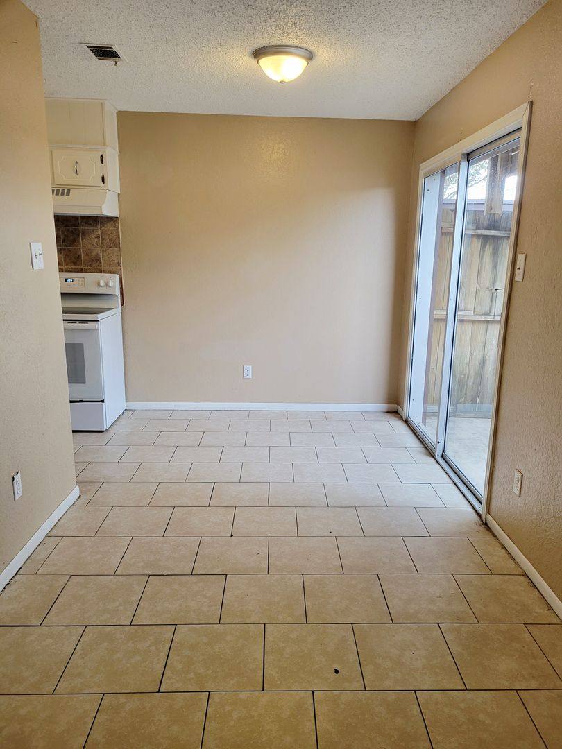 Apartment for rent at 3007 Lake Rd, Killeen, TX 76543