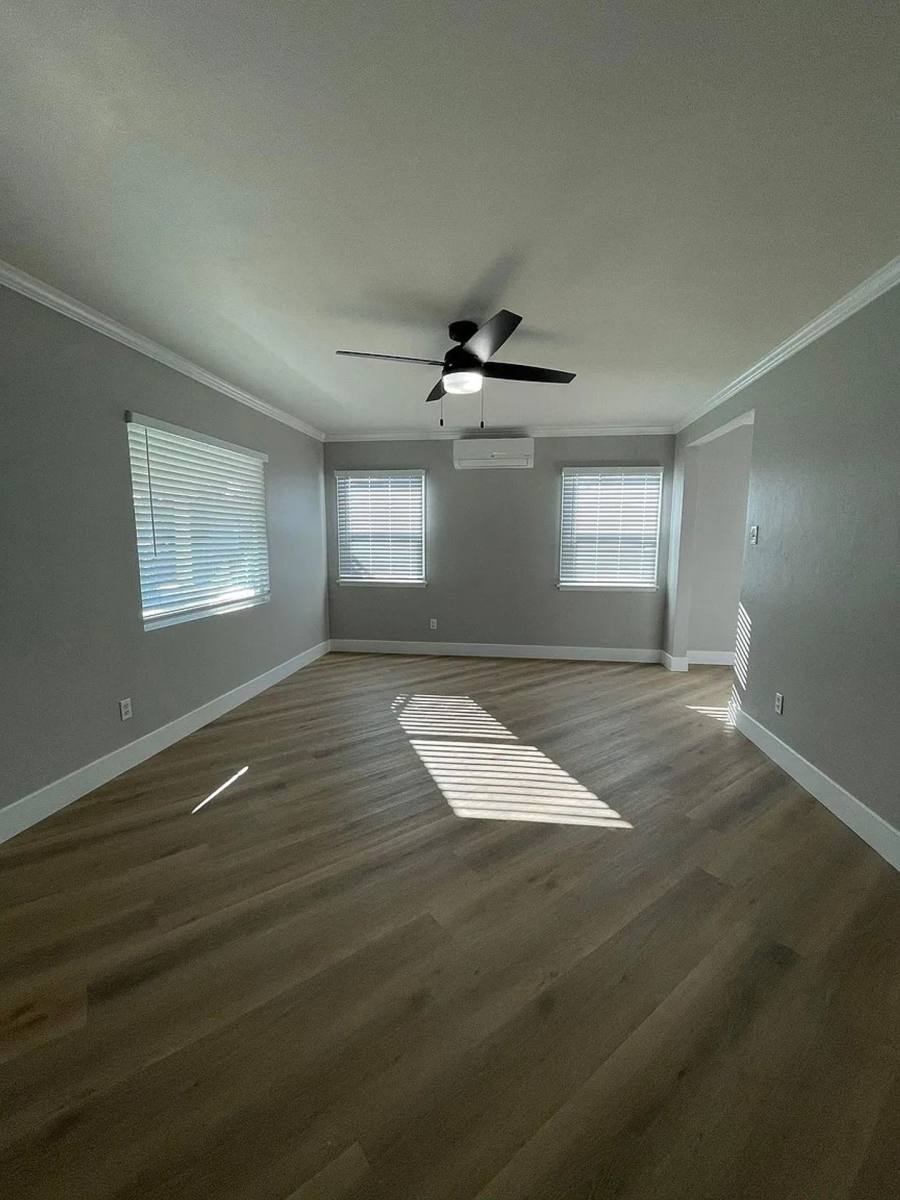 Townhouse for rent at 1032 California St, Calimesa, CA 92320