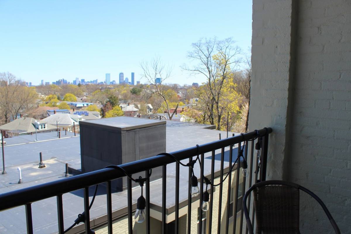 House for rent at 118 Brainerd Rd #3B, Allston, MA 02134