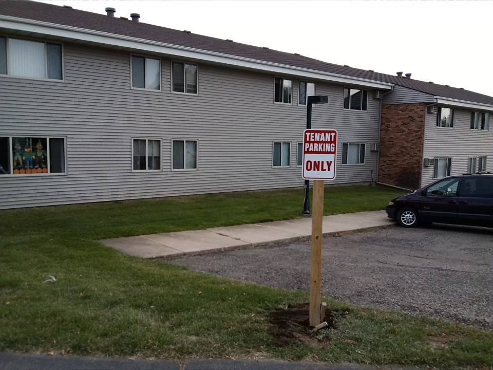 Apartment for rent at 2511 E Irwin, Pierre, SD 57501