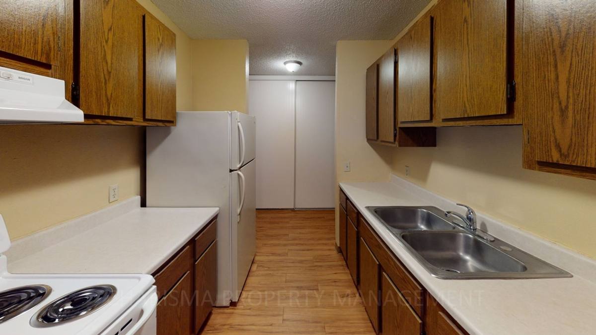 Apartment for rent at 2511 E Irwin, Pierre, SD 57501