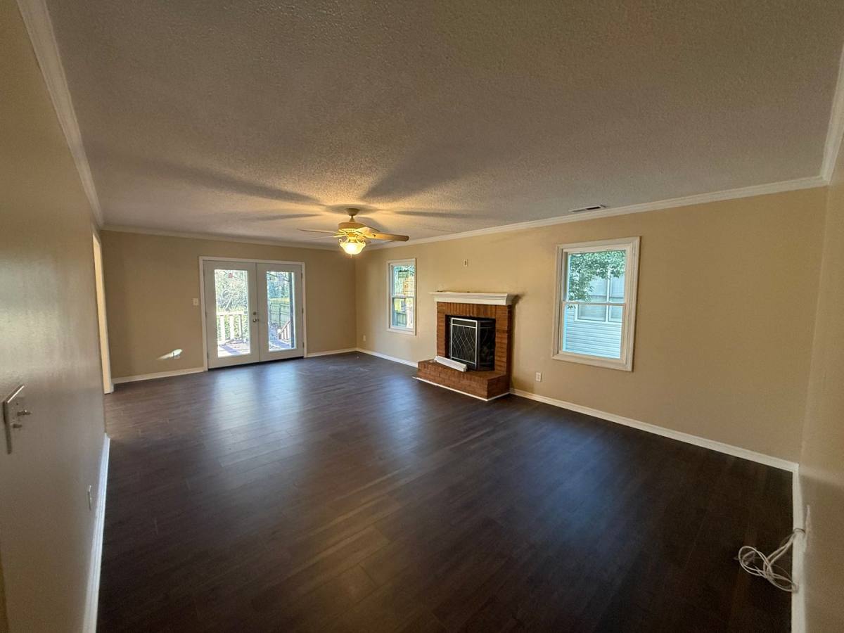 House for rent at 113 Suffolk Dr, Madison, AL 35757