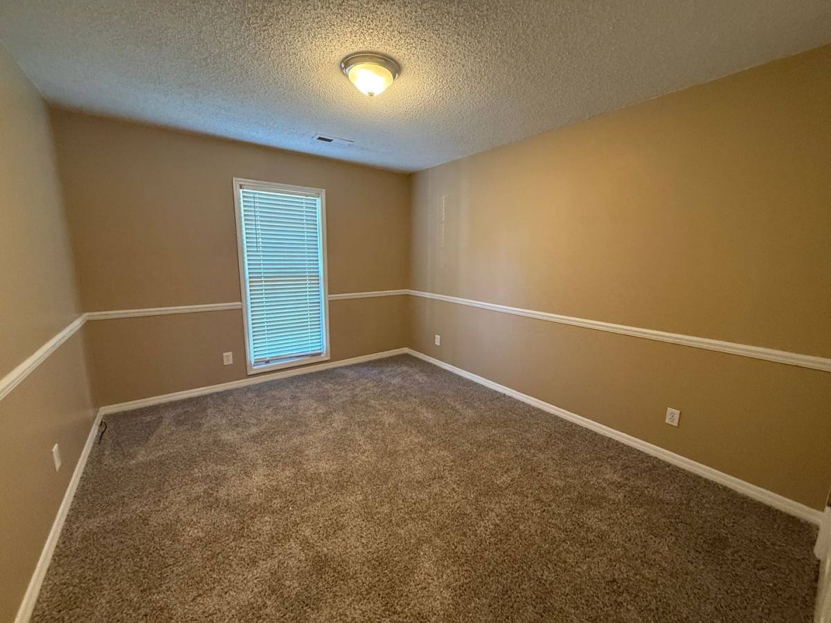 House for rent at 113 Suffolk Dr, Madison, AL 35757